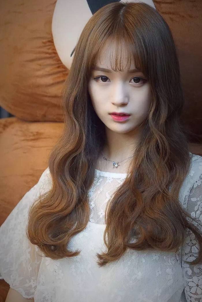 八字刘海和法式刘海适合什么脸型,减龄刘海你的脸型适合哪种刘海