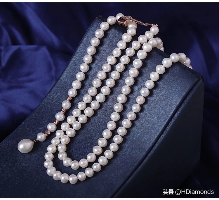 今年最火的毛衣链珍珠,2023最新款珍珠毛衣链