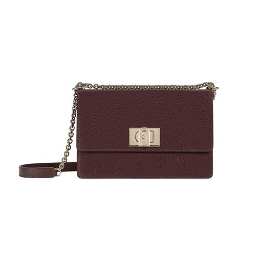 furla芙拉品牌定位,furla芙拉属于轻奢吗