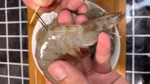 开背虾蒜蓉粉丝虾,蒜蓉开背虾金针菇