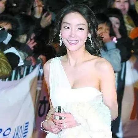 胜利丑闻真实事件,韩国艺人胜利丑闻事件