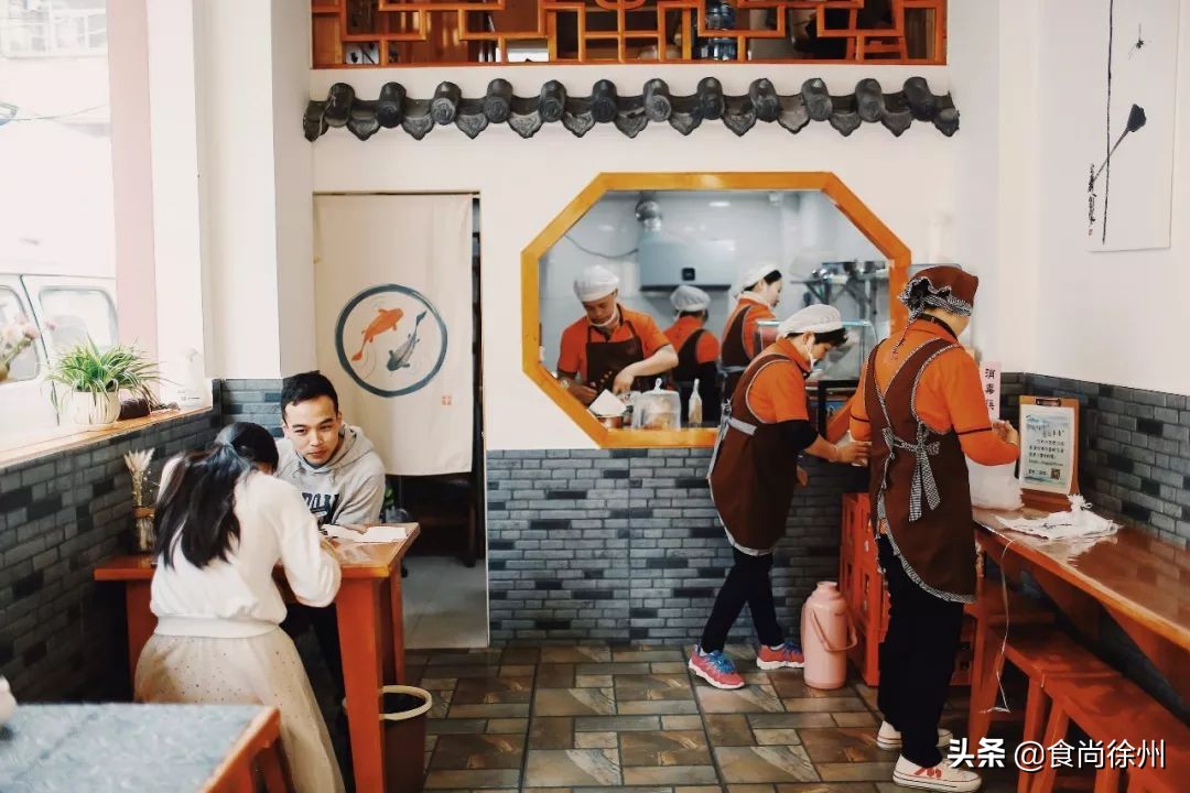 创历史！徐州凉皮开到悉尼！健身私教烹制的美味，还有变态辣……