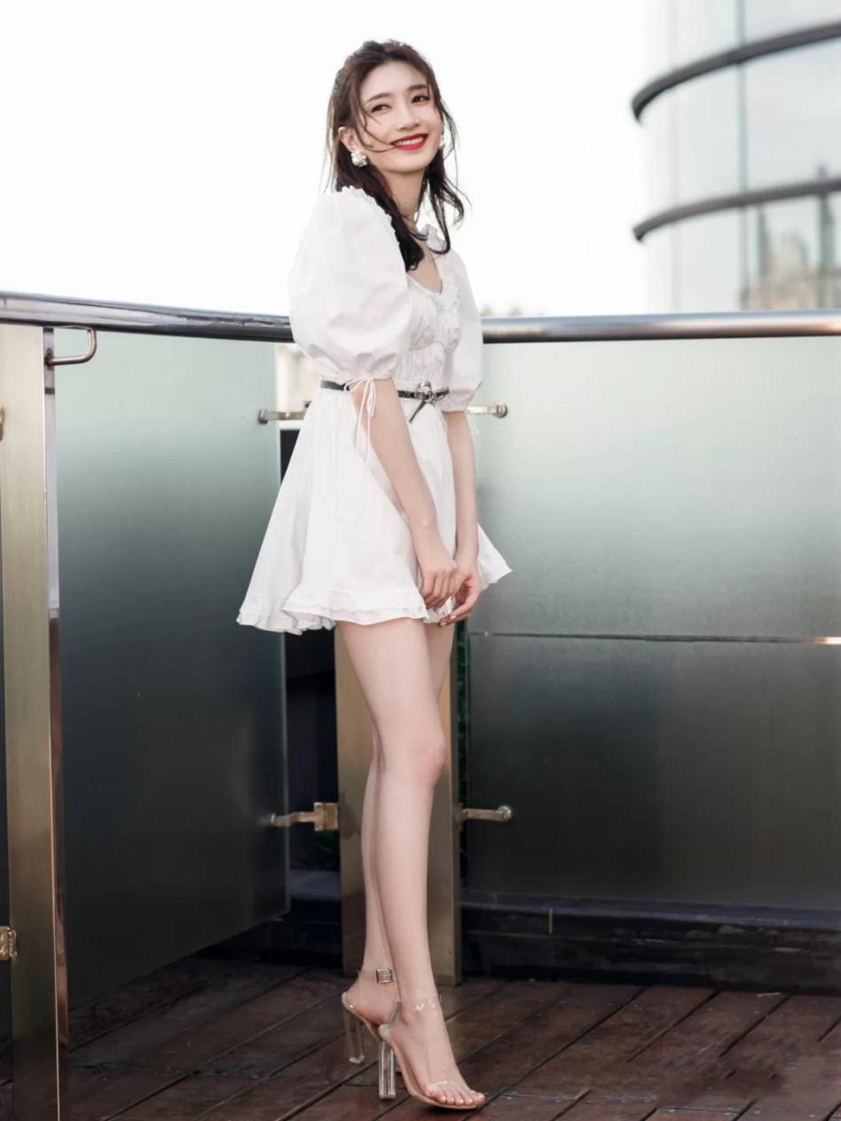 小腿粗怎么穿搭鞋裤子好看,大小腿粗怎么穿裤子好看