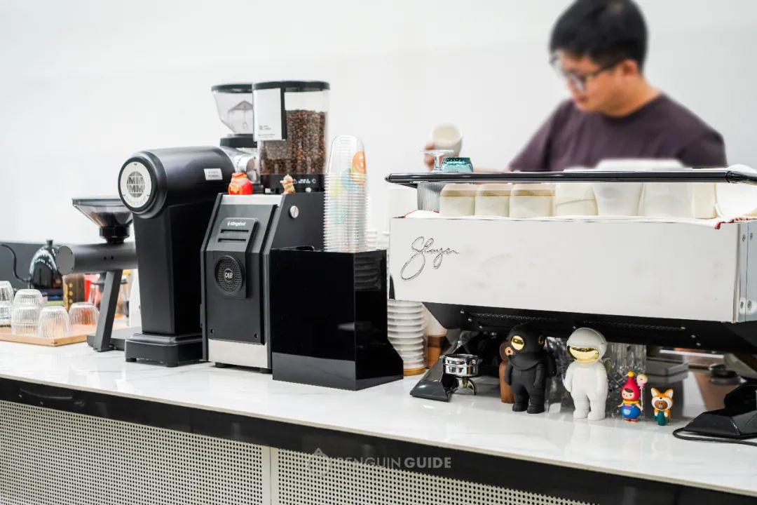 去长沙不为别的就想听茶颜悦色,去长沙点哪个茶颜悦色