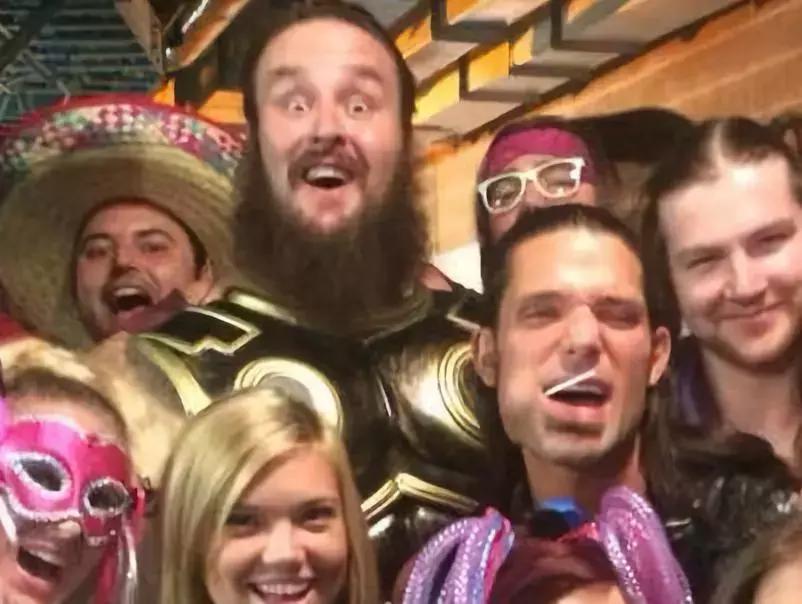 wwe毒蛇兰迪最新消息,2019wwe毒蛇兰迪全场比赛