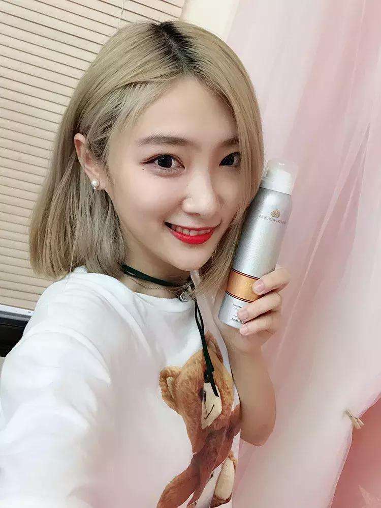 泰国防晒界“黑马”出击，每天一喷，28天白成一道光，越晒越美丽