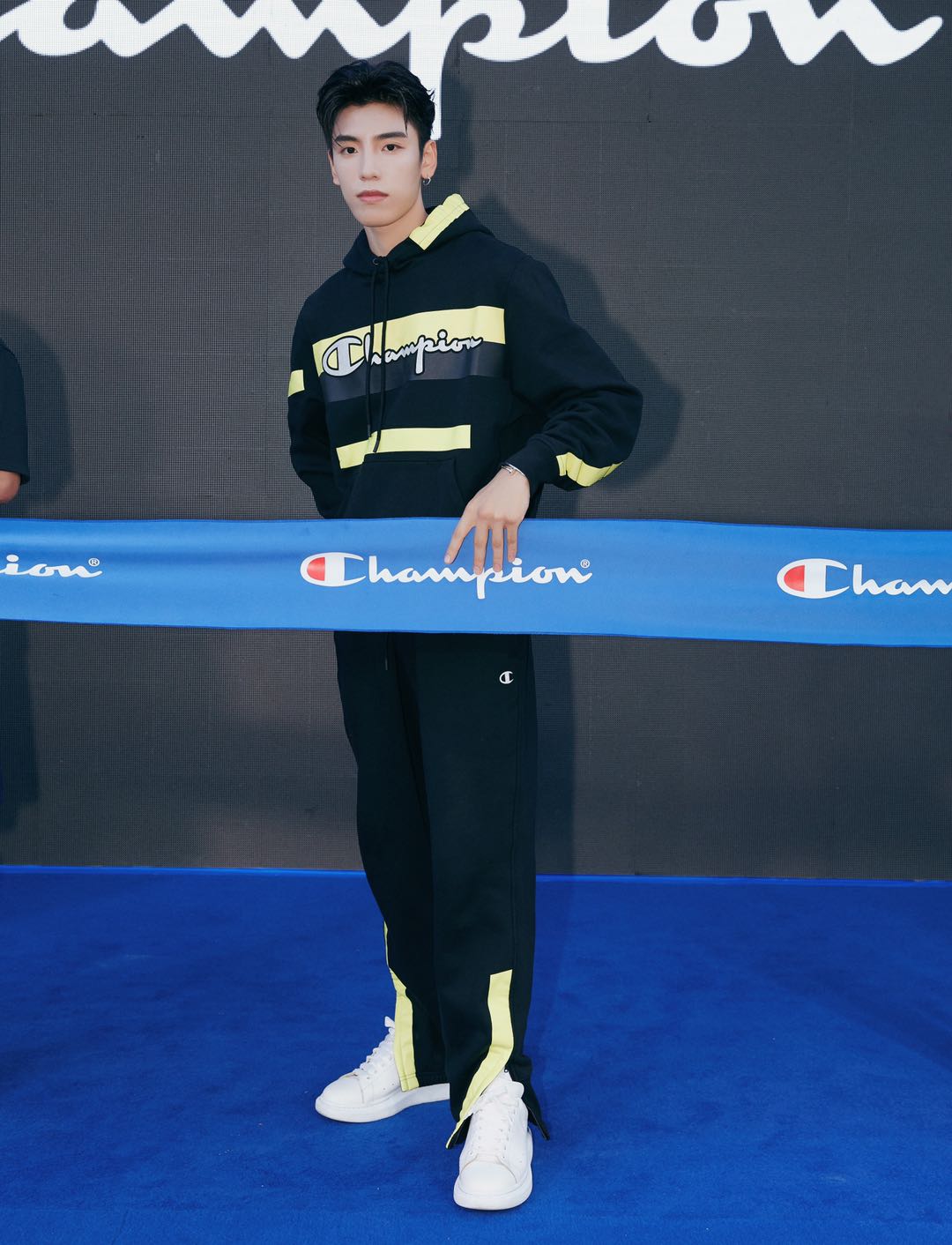 champion南昌线下旗舰店在哪里,champion官方旗舰店店铺星级