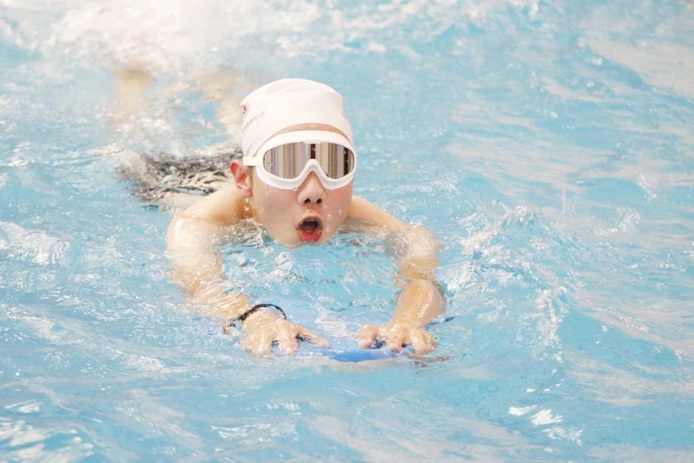 新泳衣怎么洗才正确,正确洗泳衣的方法