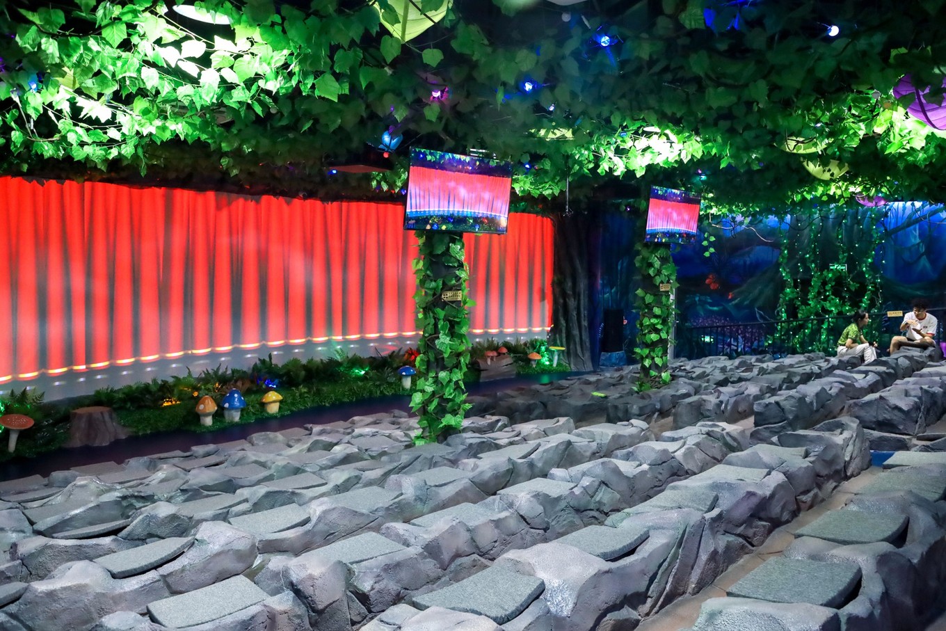 呀诺达雨林探险是什么,三亚呀诺达雨林正规吗