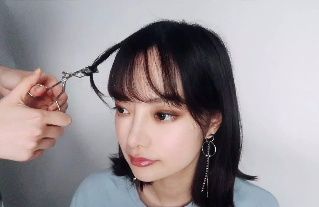 快速改善刘海炸毛,头发刘海炸毛碎发多怎么打理