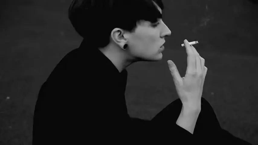 瞄准男人分手后的4大心理，分手再久也能挽回