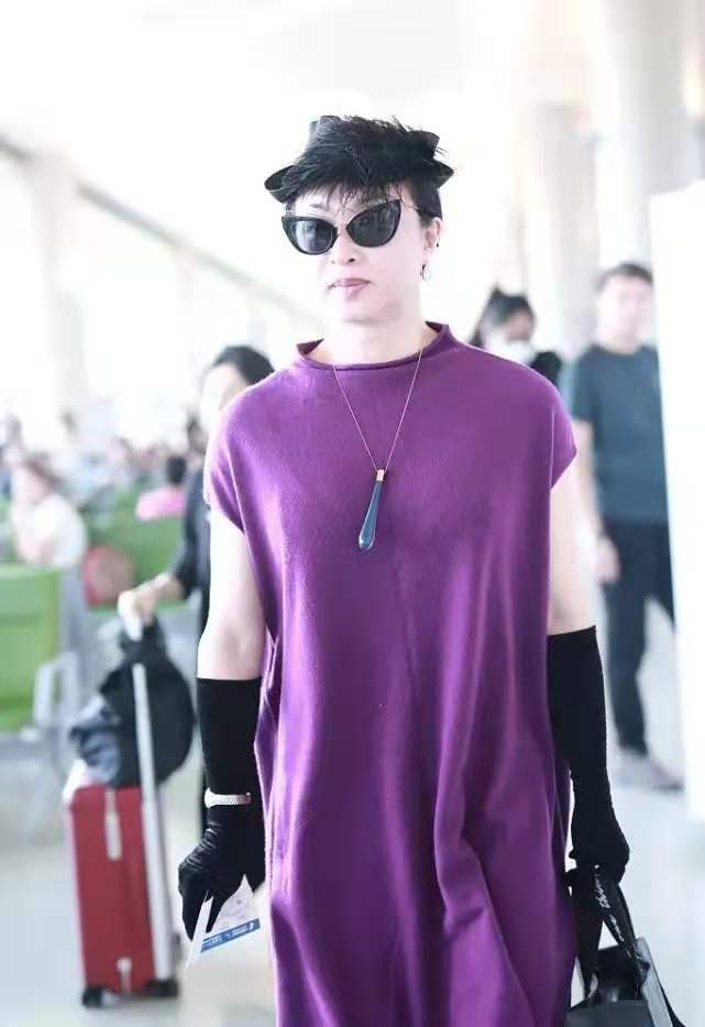 金星穿高腰连衣裙,被金星的舞蹈惊艳到了美到没边了