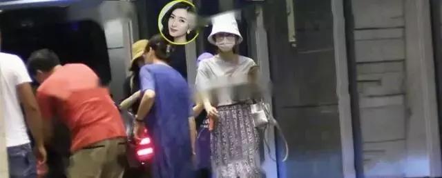 王晓晨和江疏影 (王晓晨与江疏影)