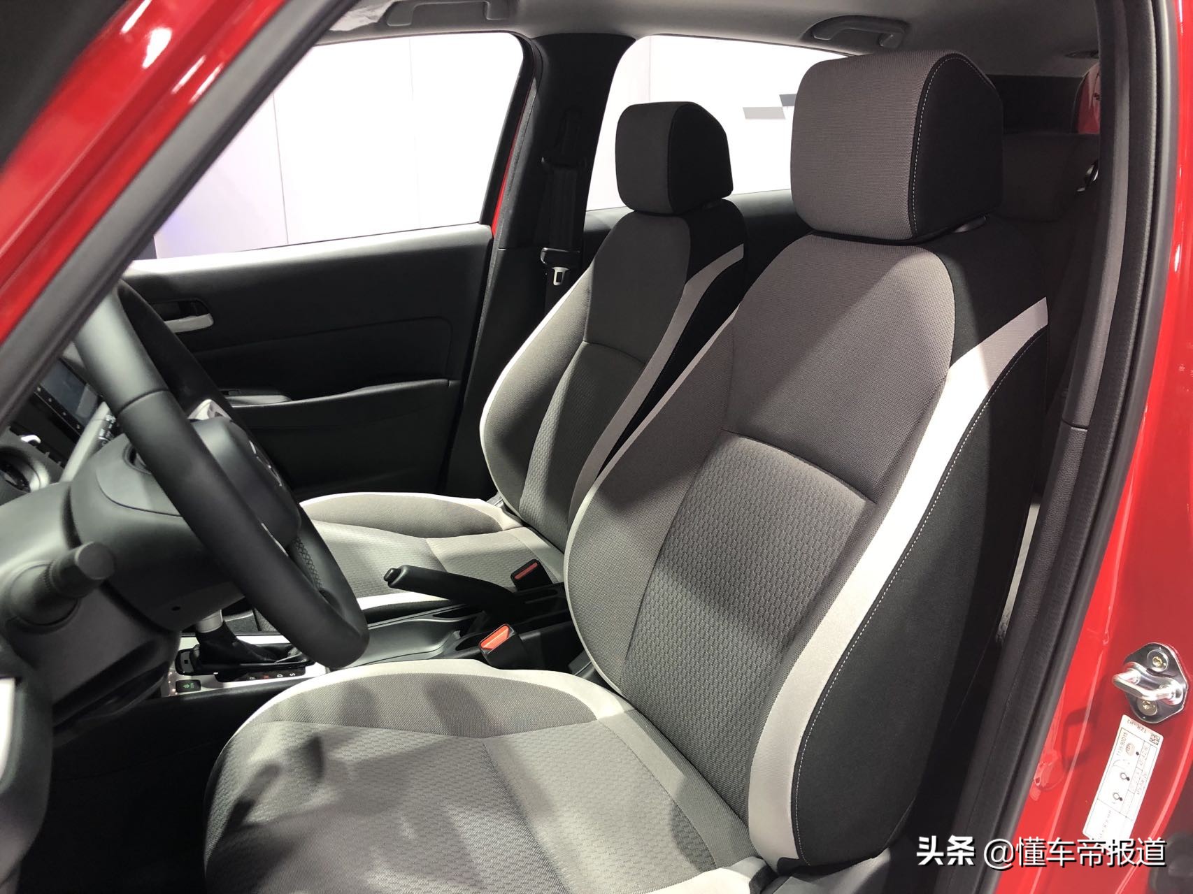 新车|增加跨界车身套件，实拍全新飞度潮越MaxCROSSTAR