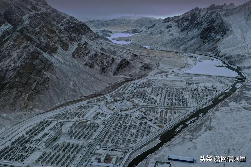 青藏高原上面看星空,雪域高原碧水蓝天看湖光