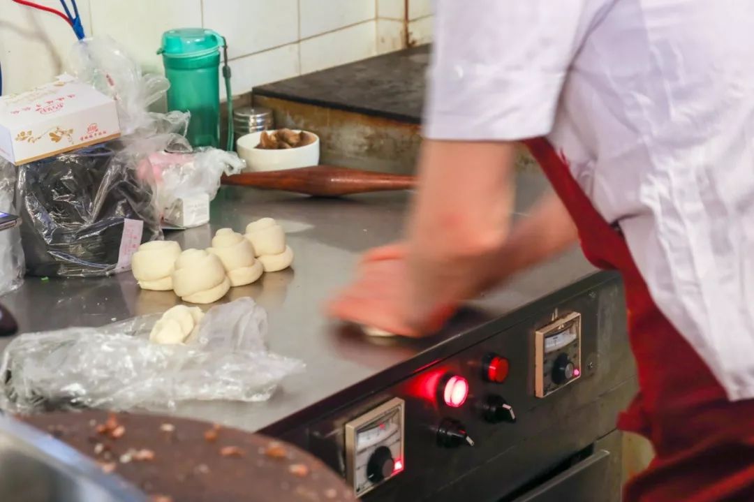 10块钱吃垮川大后街25家店,快快收藏