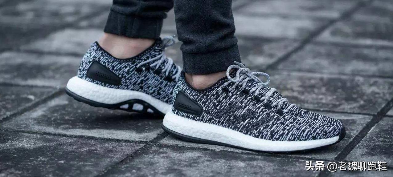 亚瑟士n21和阿迪达斯boost,阿迪达斯boost和态极3.0哪个软