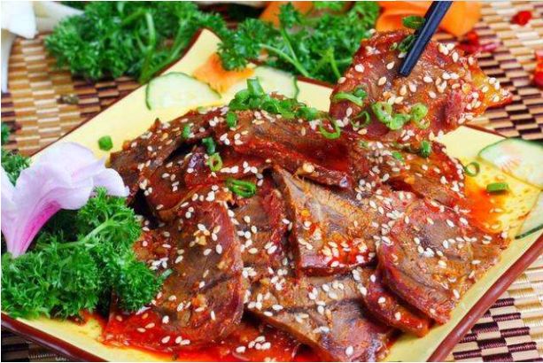 五星大厨教你如何炒制牛肉,牛肉好吃有诀窍大厨教你正确做法