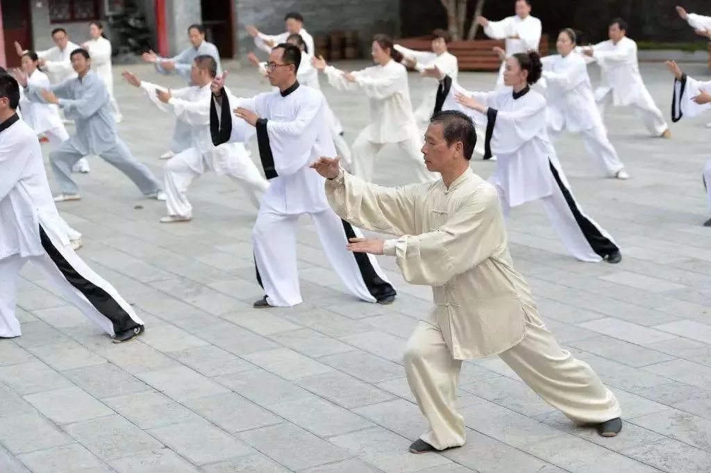 怎样有效避免支气管炎,身体被慢性病困扰