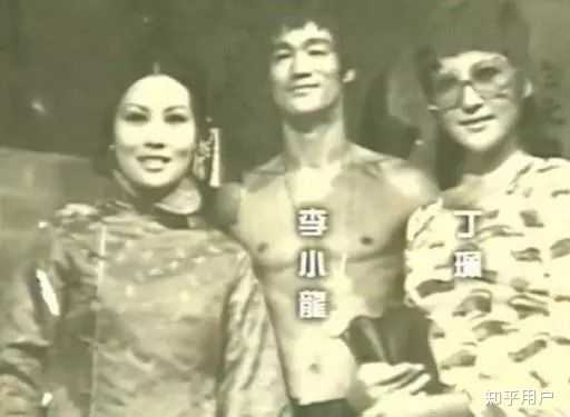 向华胜和向华强的关系如何,香港向华胜与向华强