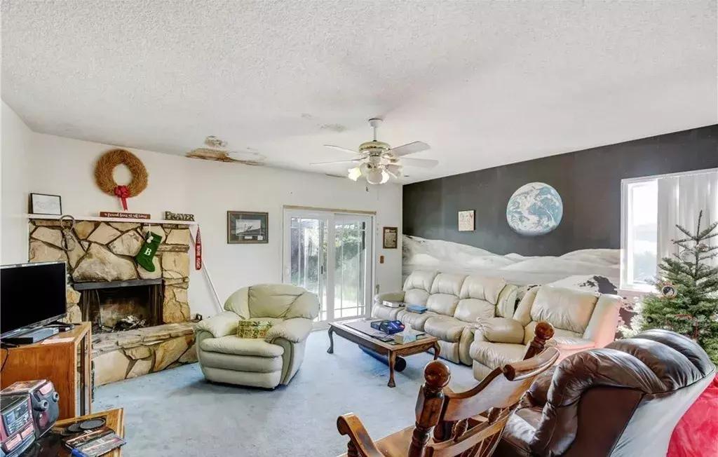 41万刀起库卡蒙格性价比别墅!小孩才选择,超市和优质学区我都要!