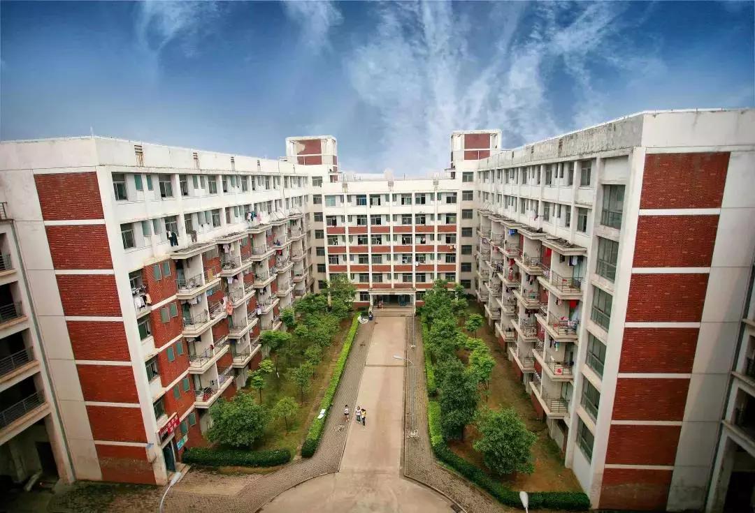 武汉外语外事学院招生,武汉外语外事最近是什么考试