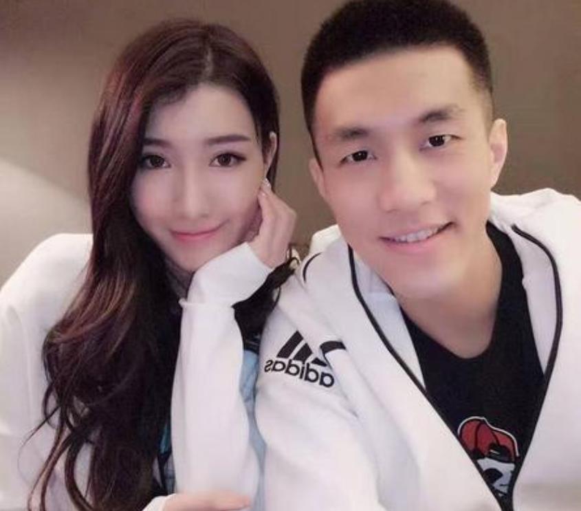 郭艾伦的感情史,郭艾伦公布过的恋情