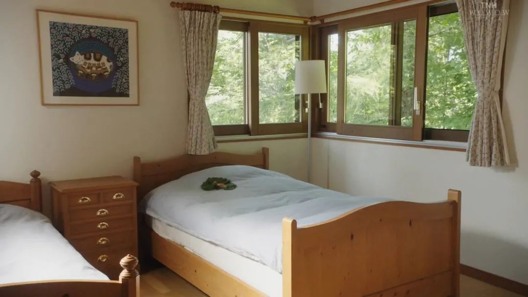 56岁阿姨独居2层别墅，不结婚不生娃，靠另类日式风圈粉无数人