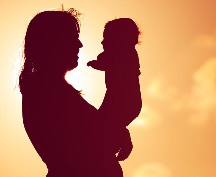 新手父母如何正确抱娃姿势,正确抱娃姿势1-2岁