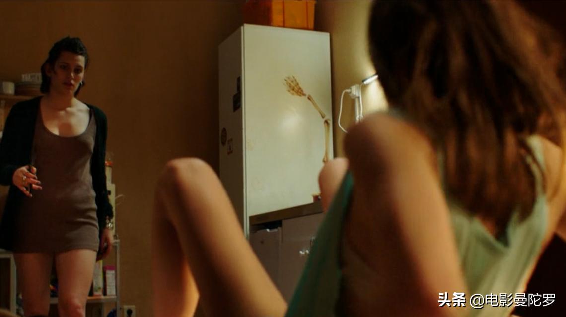 女人对肉过敏,女主被强迫吃过敏食物