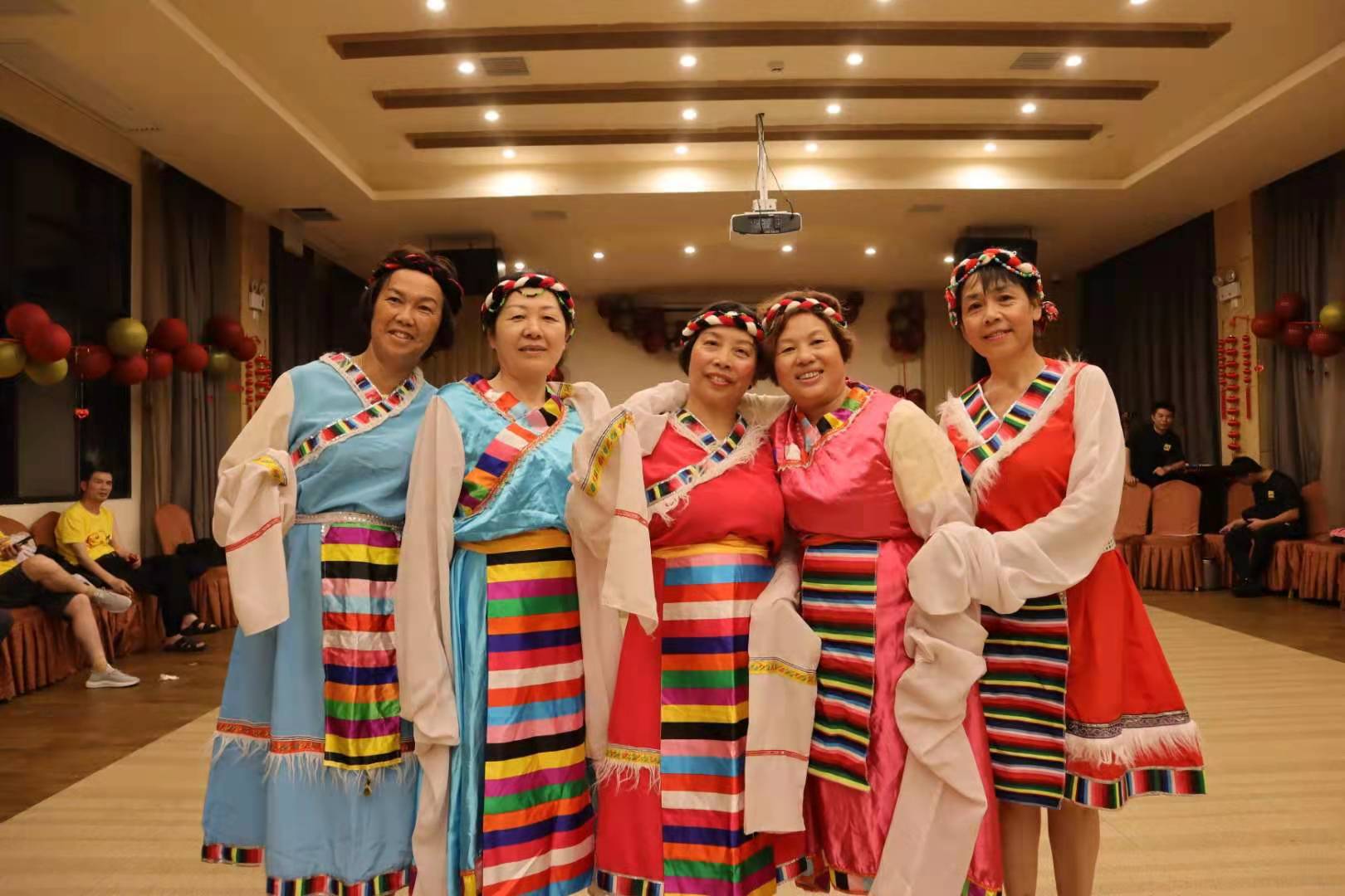 时光似流水且行且珍惜,时光如水且行且珍惜