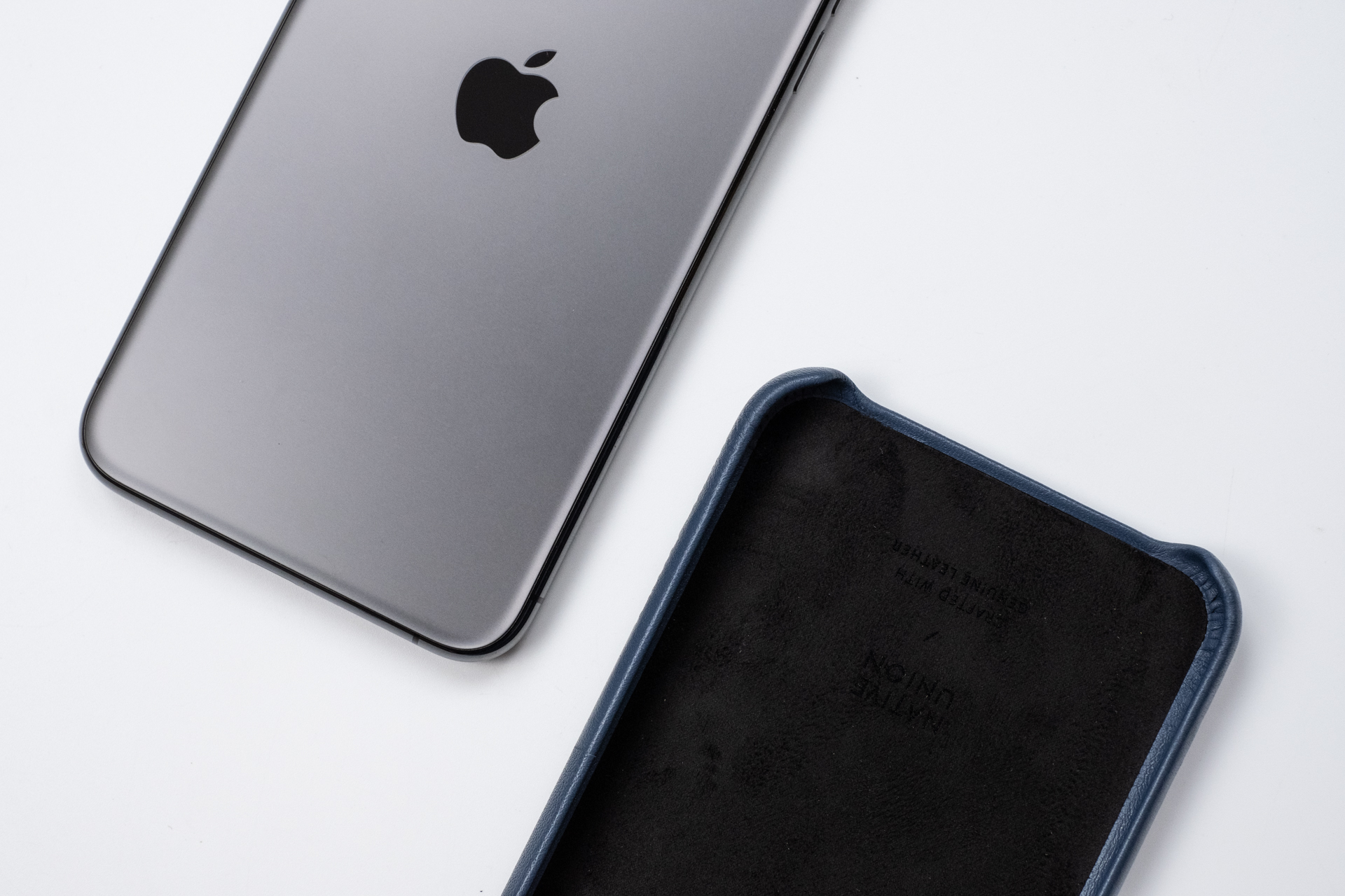 苹果官方体验店设计,苹果公司最具特色的专卖店设计