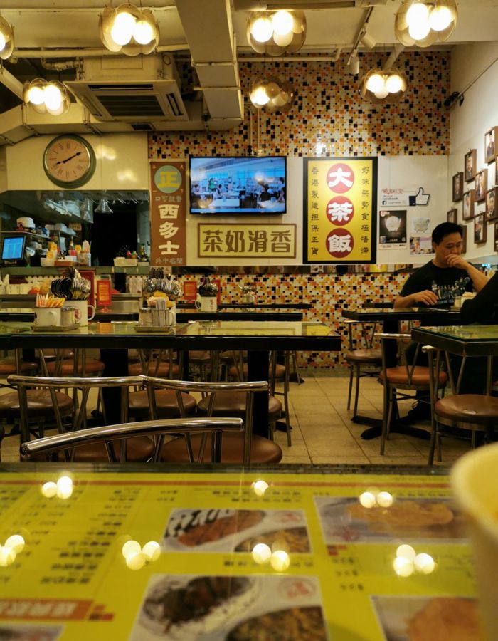 从来没见过如此冷清现场,从没见过如此空荡荡的长沙