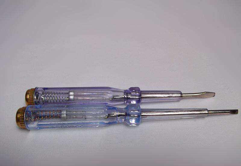 土电工的接线方法,土电工继电器接线方法