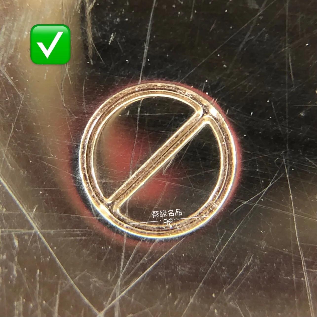 朋友从国外带回来的宝贝,朋友出去旅游带回的礼物