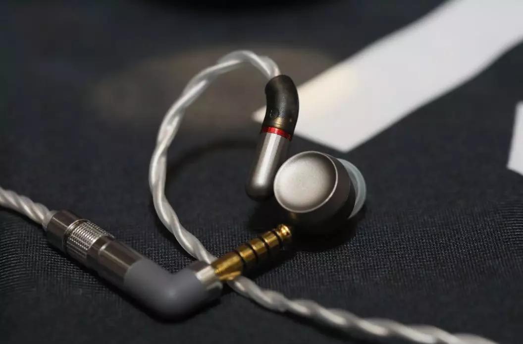 焕活动丨猪年最后一展—第四届耳机与杂谈年度盛典回顾（附听感）