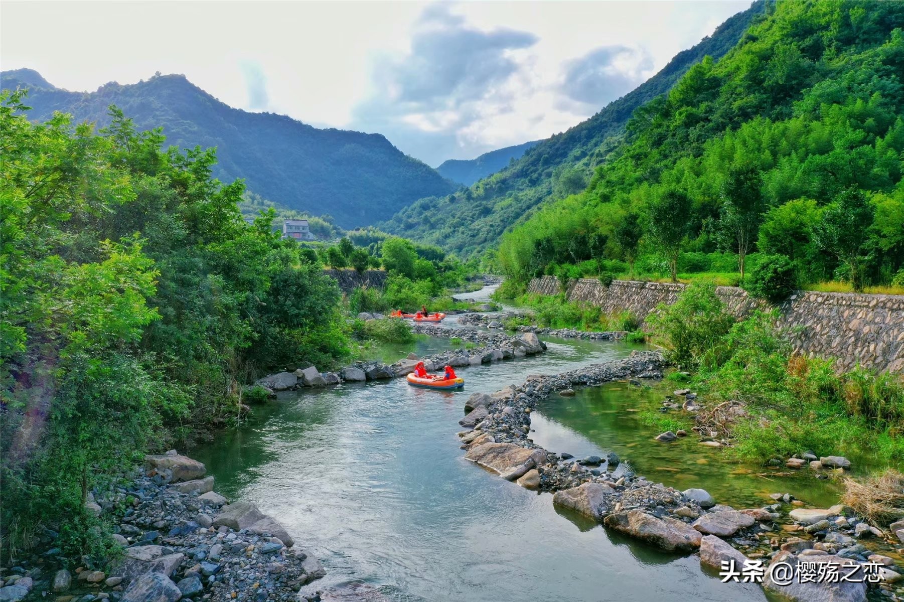 还在纠结夏天该怎么玩?这里满足你对夏天的所有想象