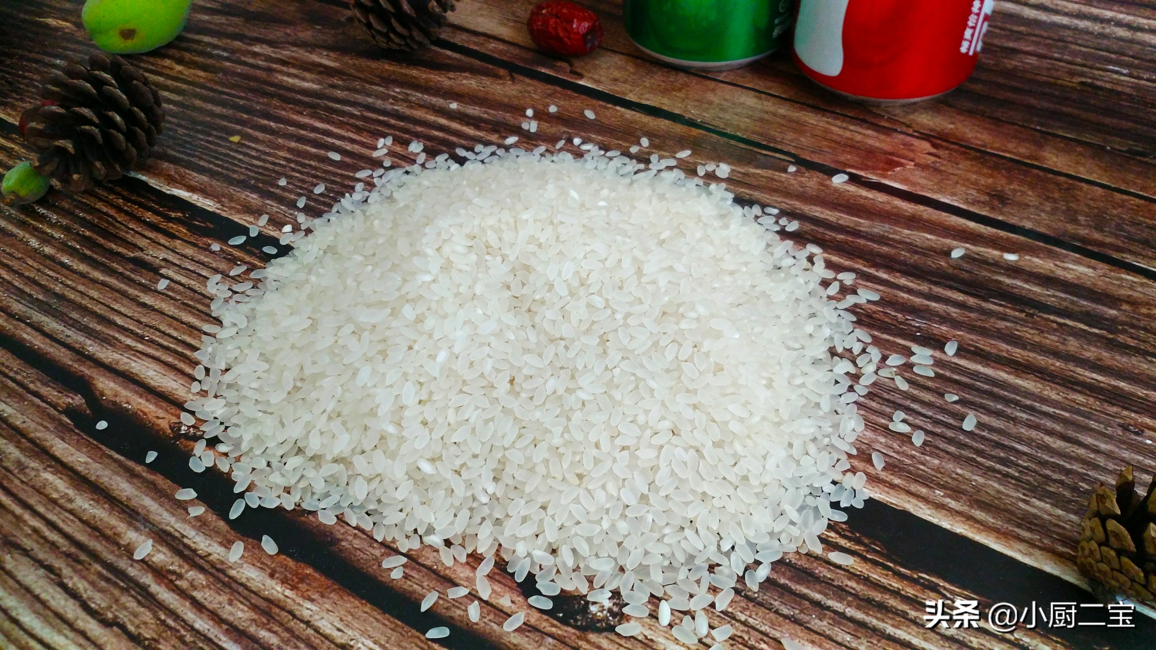 夏天到了怎样储藏米和面,夏天到了大米怎么存放