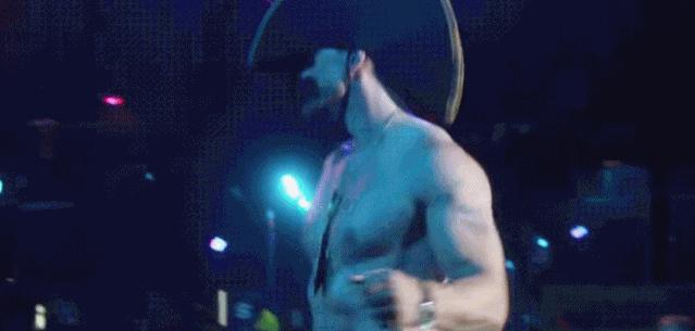 尺度与耻度齐飞，这部最长寿片车速太快