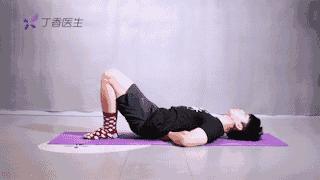 打羽毛球腰累正常吗,打羽毛球伤着腰