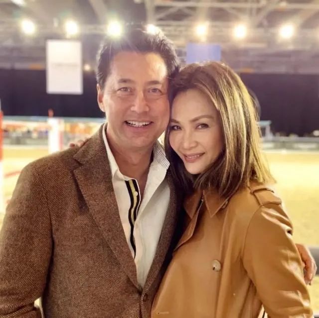 王敏德和他女儿,王敏德双胞胎女儿