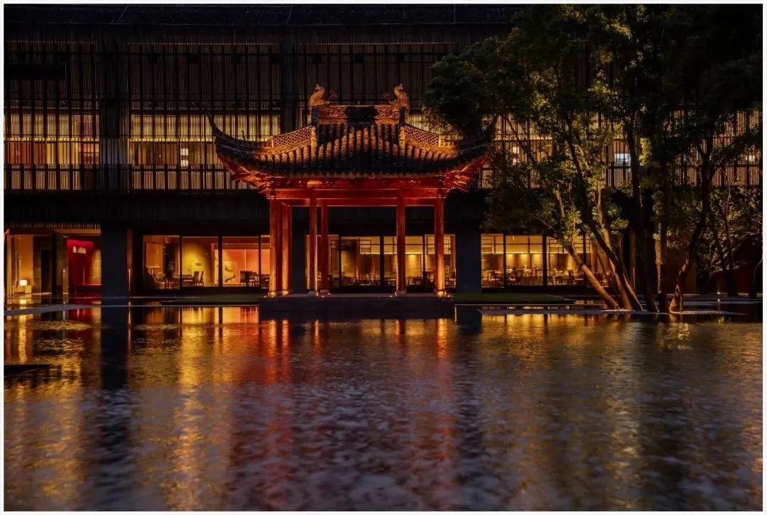 酒店装置艺术景观 (野奢酒店景观艺术装置)