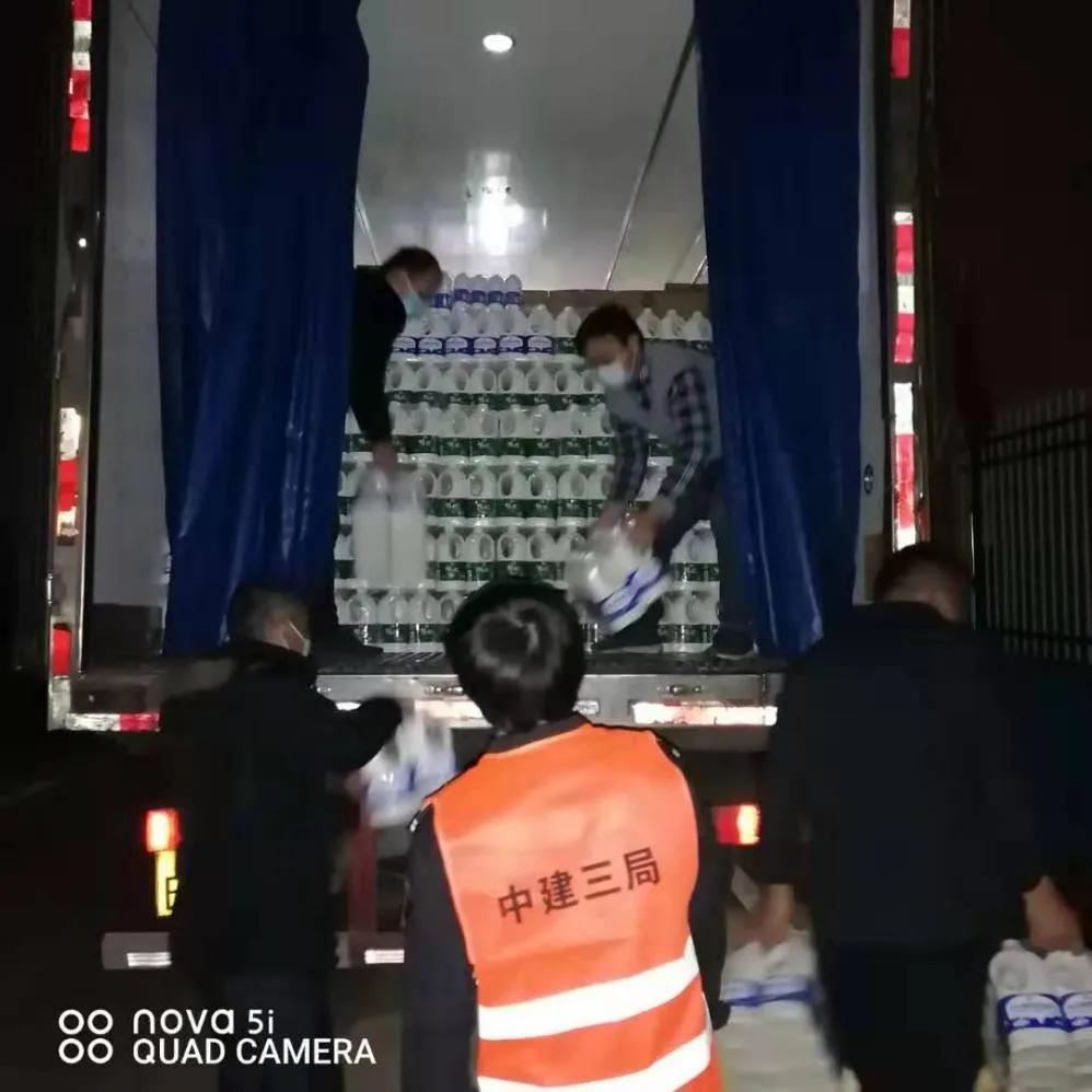 光明乳业抗击疫情,光明乳业抗疫情