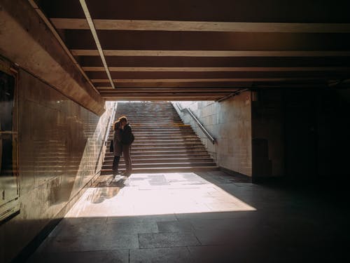 和女朋友分手后想复合该怎么哄,和女朋友分手了怎么哄都哄不好