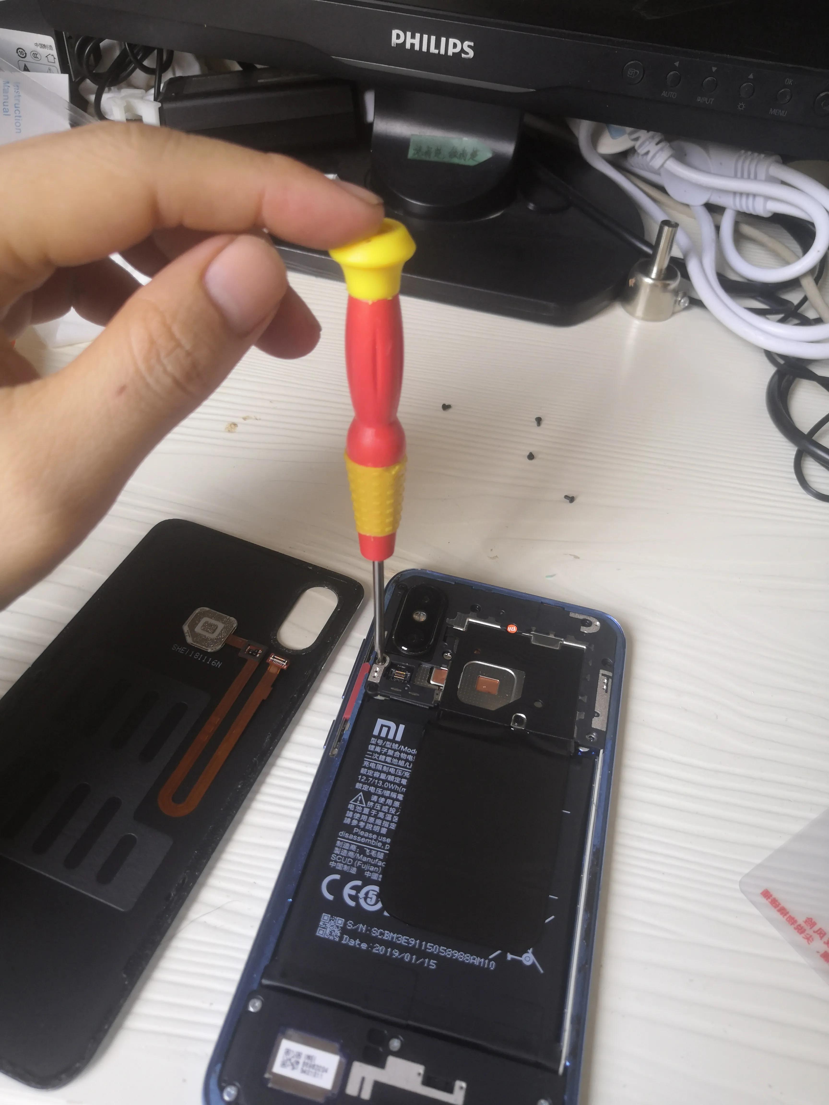 小米8更换电池教程,小米8透明探索版更换电池