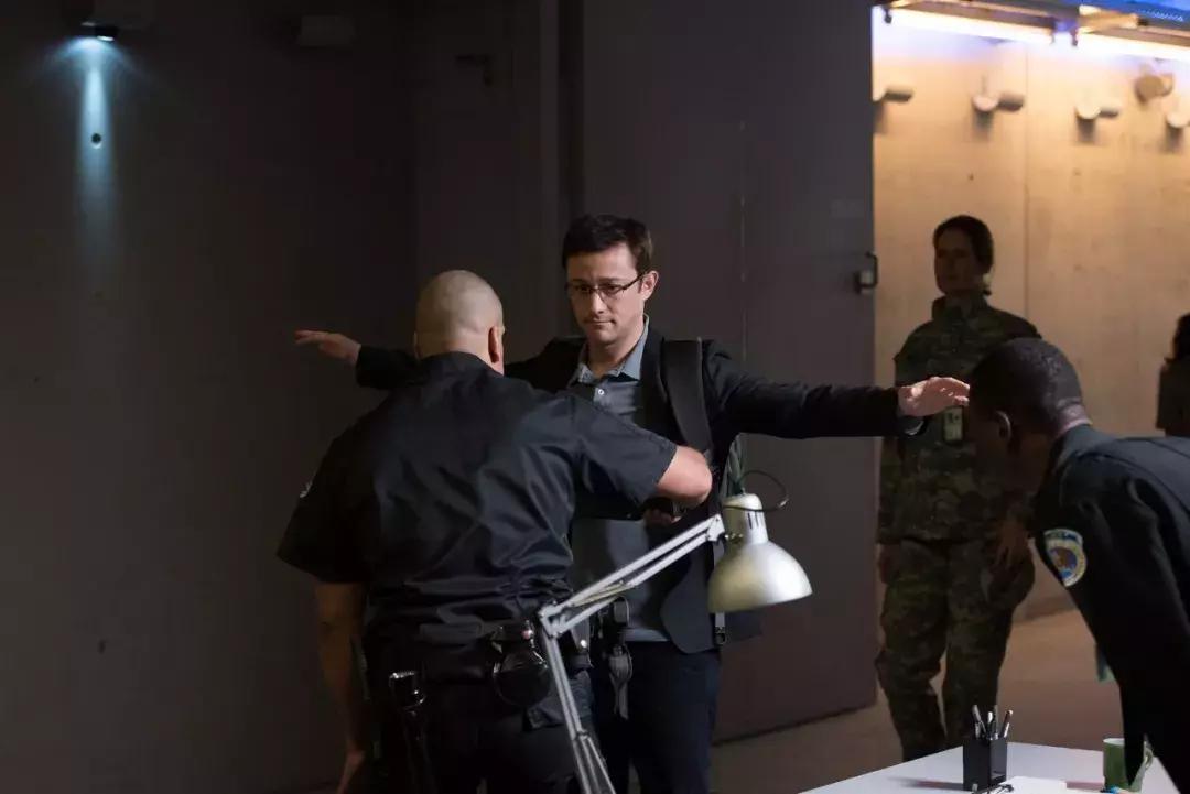 囧色夫简介,囧瑟夫几岁