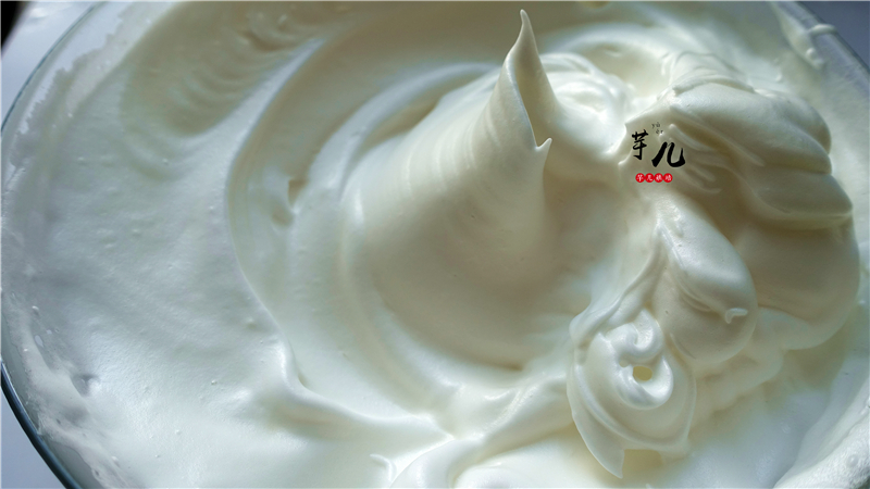 手把手教你在家做出超级漂亮的黑森林蛋糕！超详细讲解，一看就会