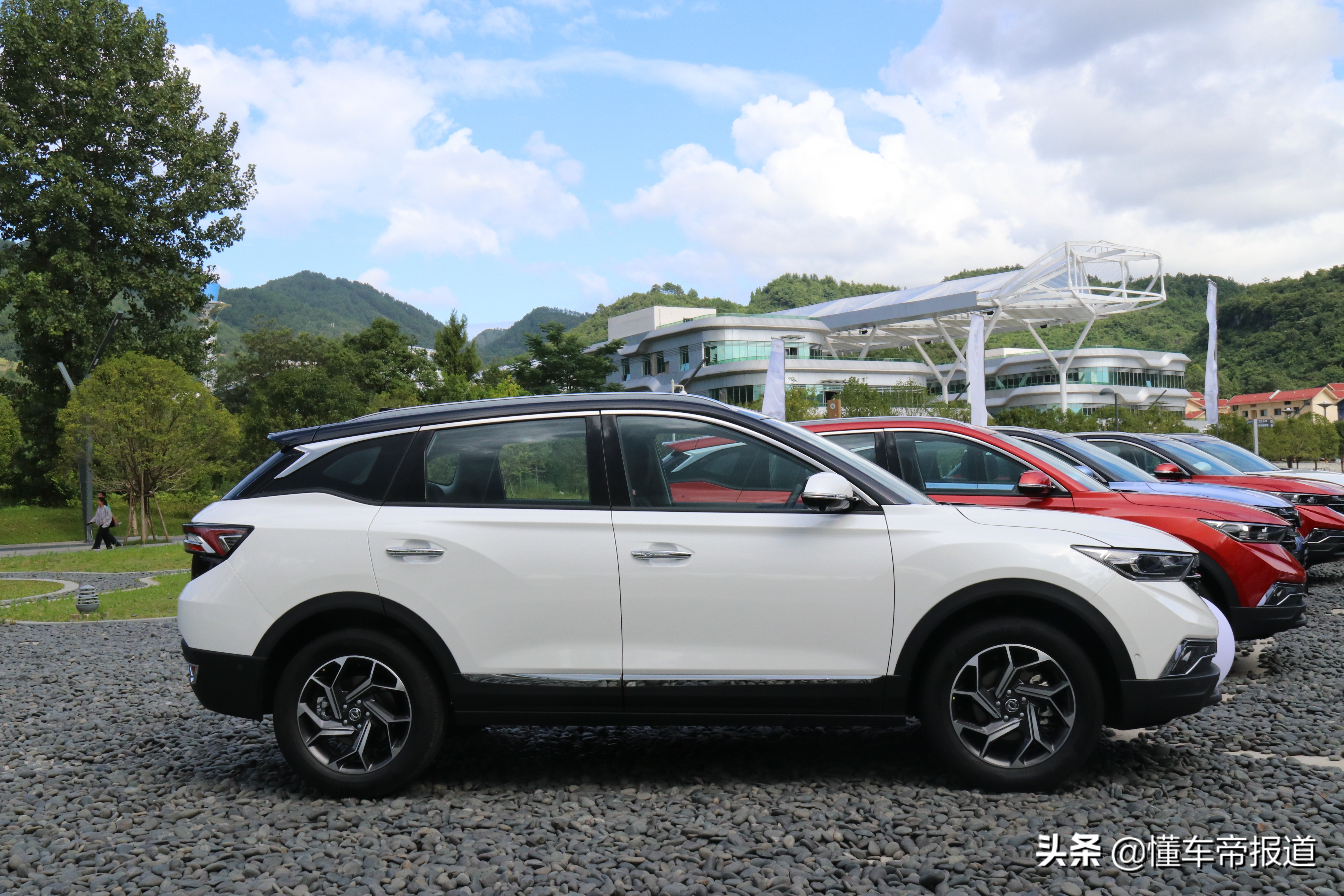 2020款东风风神ax7国五领航,2022款东风风神ax7上市了吗