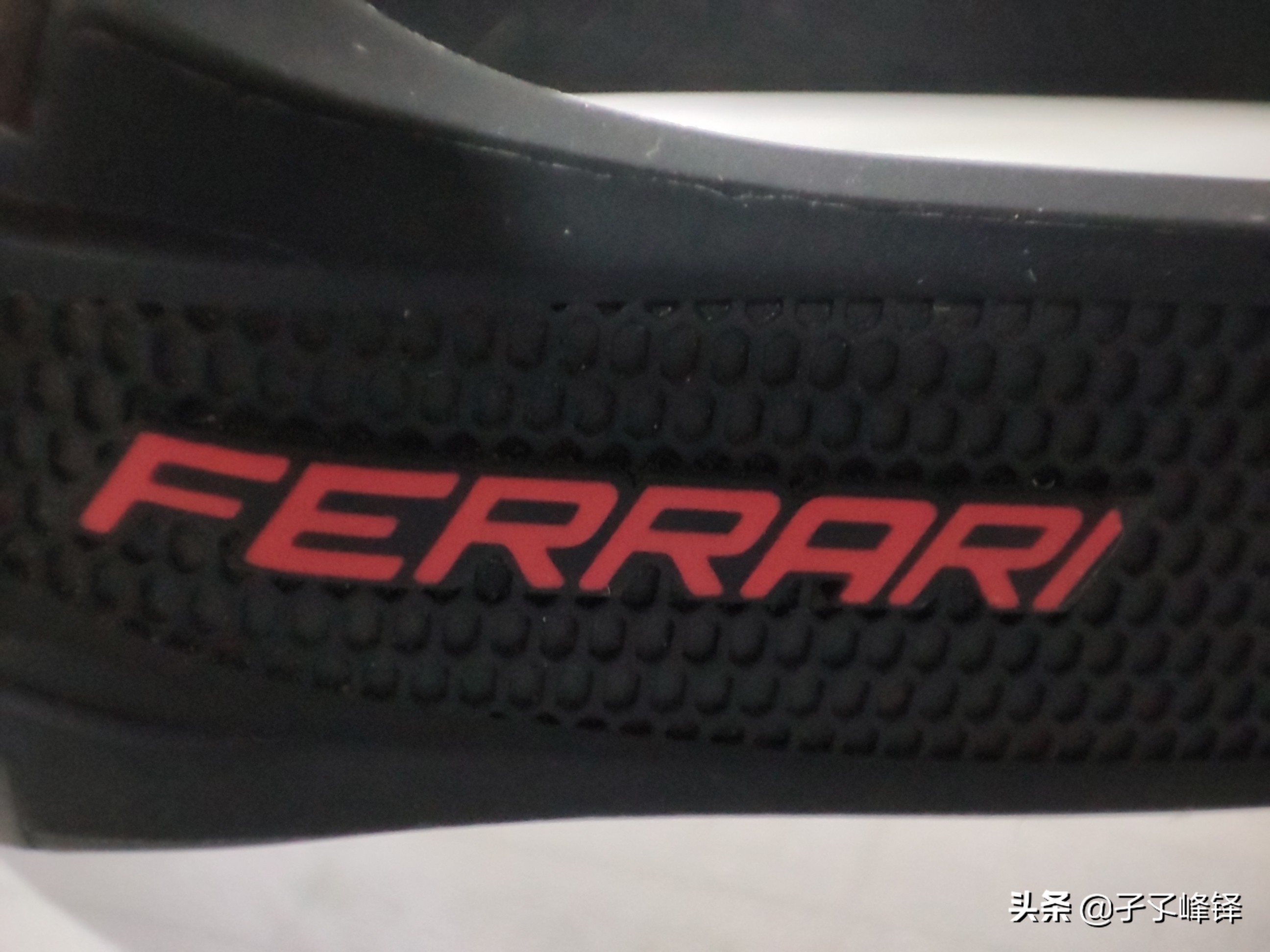 平民法拉利的真实性能车,平民版法拉利多少钱