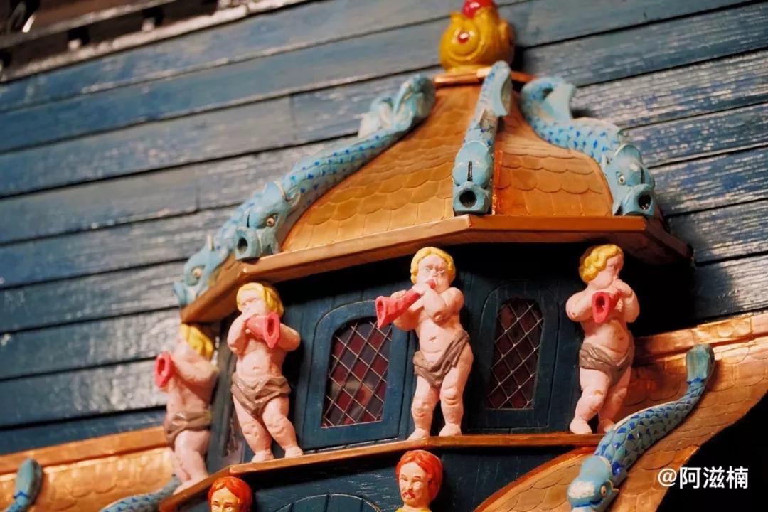 荷兰奥特莱斯折扣店,荷兰奥特莱斯打折